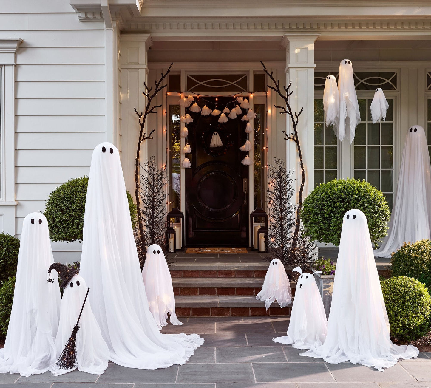 Lit Ghost String Lights